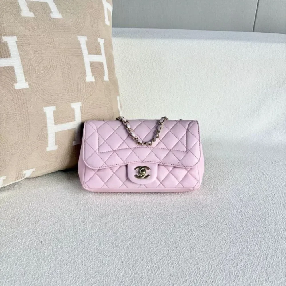 Chanel Women Pre-Loved Bag Very Good Condition